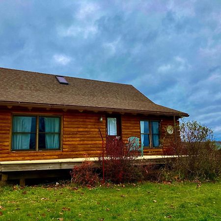 Garden Grove Retreat & Lodging Near Pictured Rocks, Fayette, Trails Exterior photo