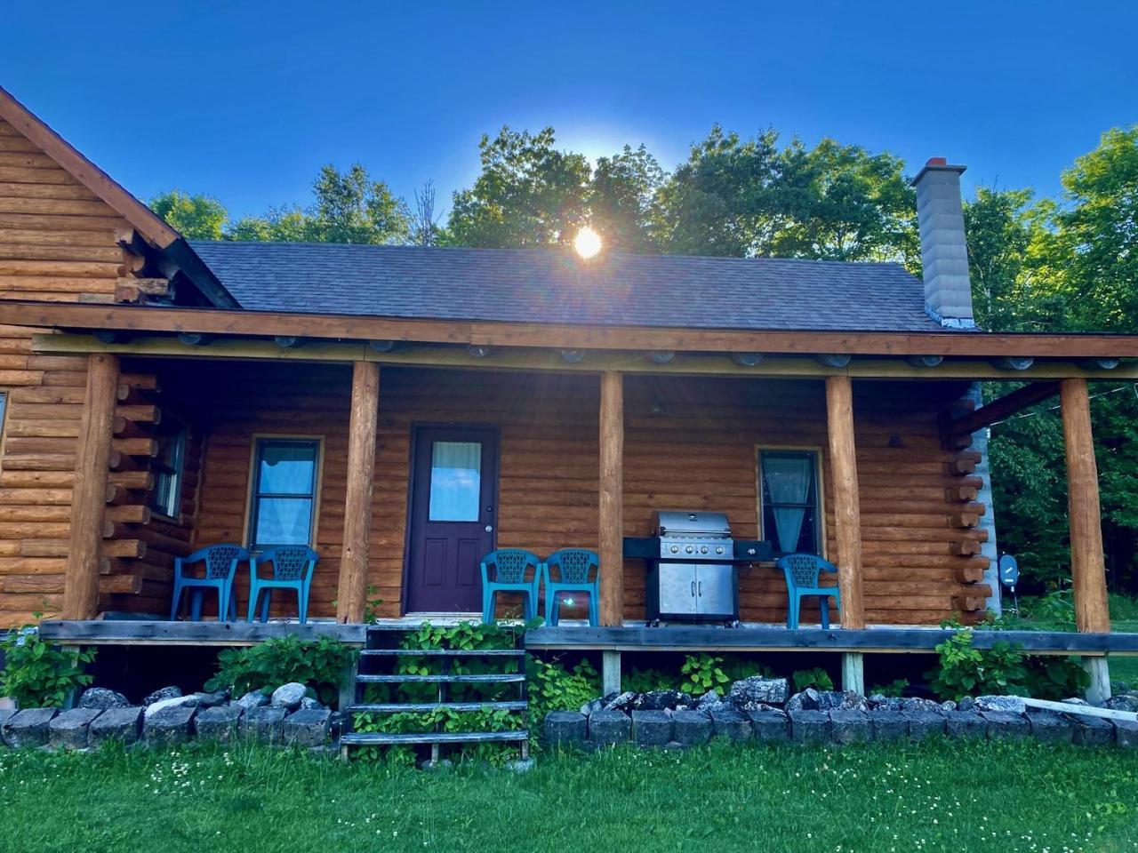 Garden Grove Retreat & Lodging Near Pictured Rocks, Fayette, Trails Exterior photo